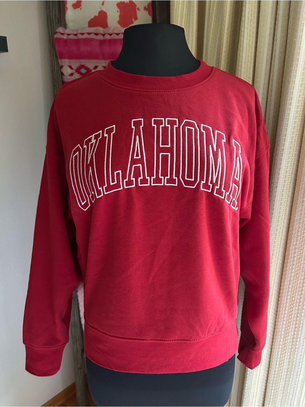 New! Oklahoma Bright Cardinal/White Long Sleeve Crew Neck Sweatshirt